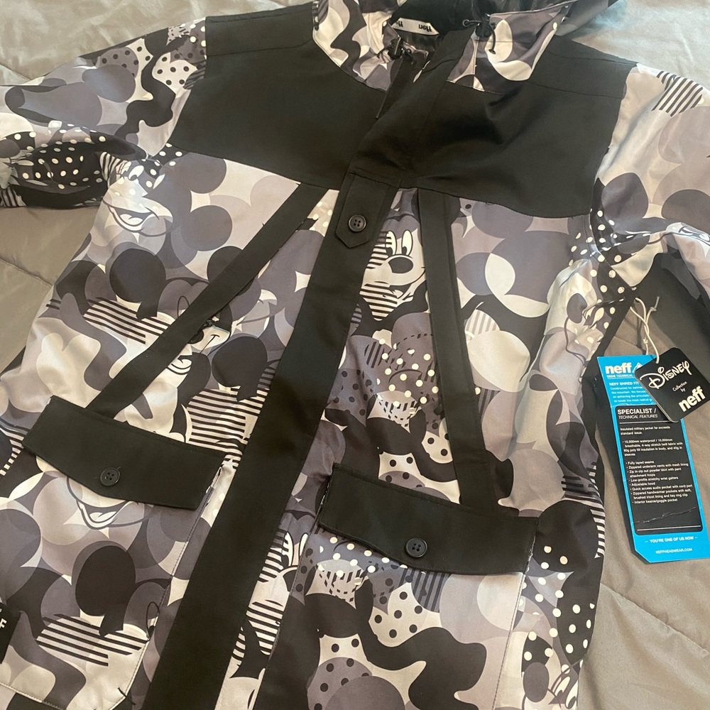 Men’s NEFF snowboard jacket